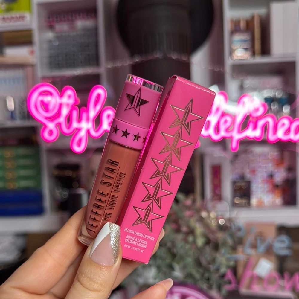 Jeffree Star Yak Velour Liquid Lipstick
